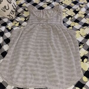 American Eagle silver and gray tank top